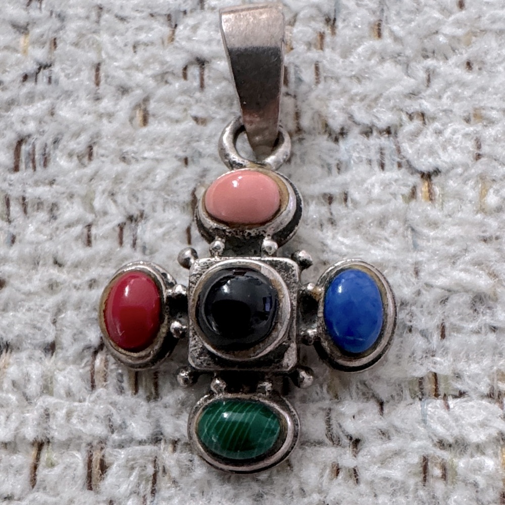 Multicolor Stone Pendant
